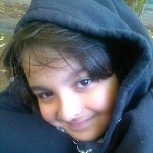 Meet your Posher, Edith